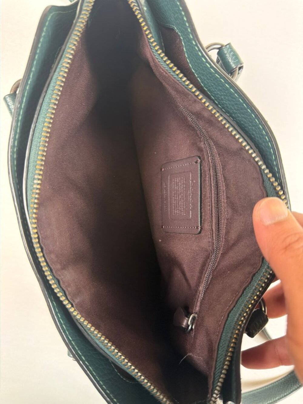 COACH Brooke Carryall 28 Amazon Green Pebble Leather Crossbody Handbag L2161 - Picture 10 of 11